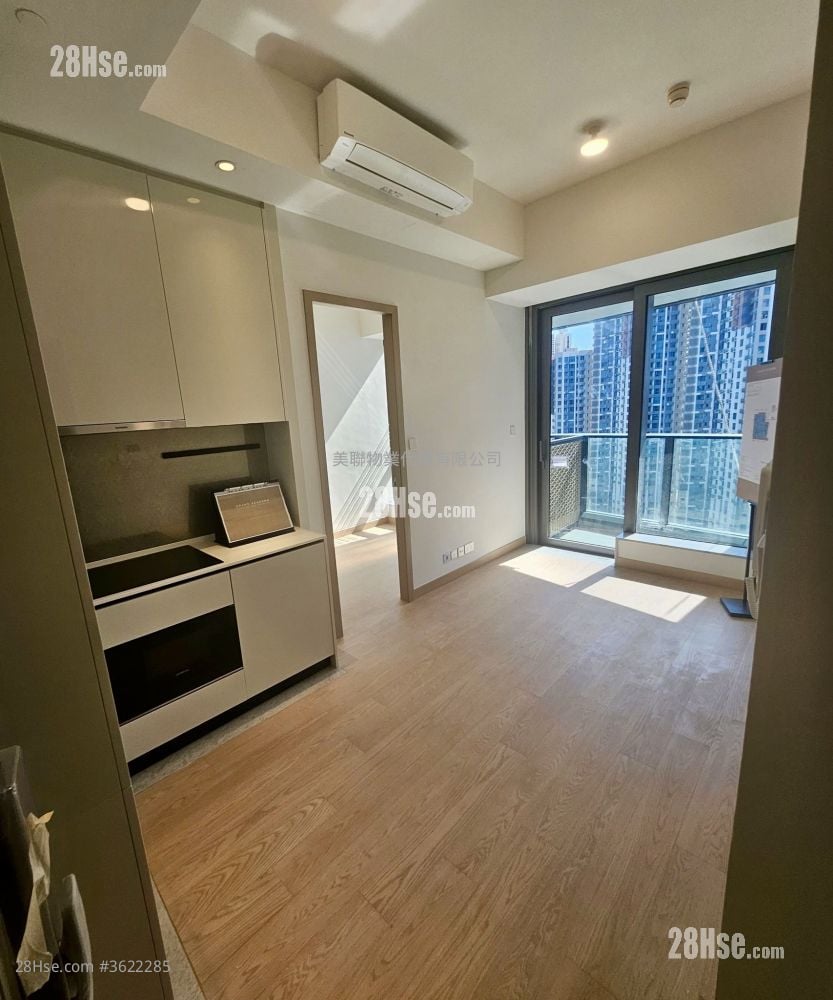 Seasons Place 售盤 2 房 , 1 浴室 437 平方呎 Seasons Place 售盤 2 房 , 1 浴室 437 平方呎