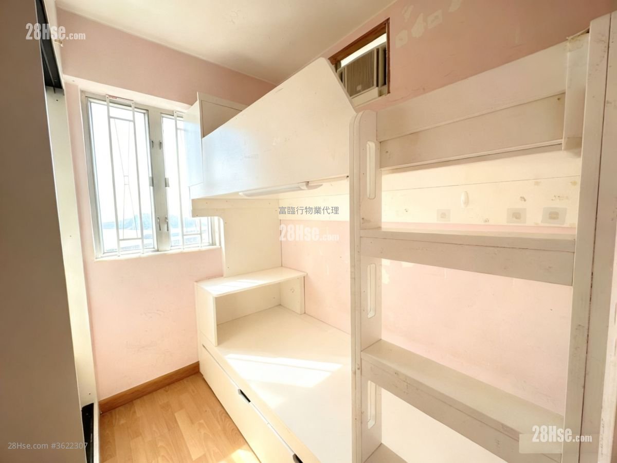 Broadview Court Sell 2 Bedrooms , 1 Bathroom 422 ft² Broadview Court Sell 2 Bedrooms , 1 Bathroom 422 ft²