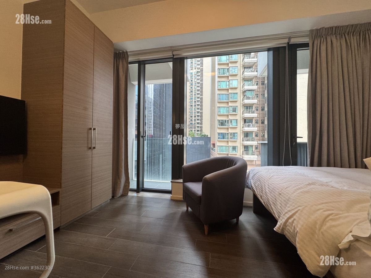 Queen's Cube Rental Studio , 1 Bathroom 270 ft² Queen's Cube Rental Studio , 1 Bathroom 270 ft²