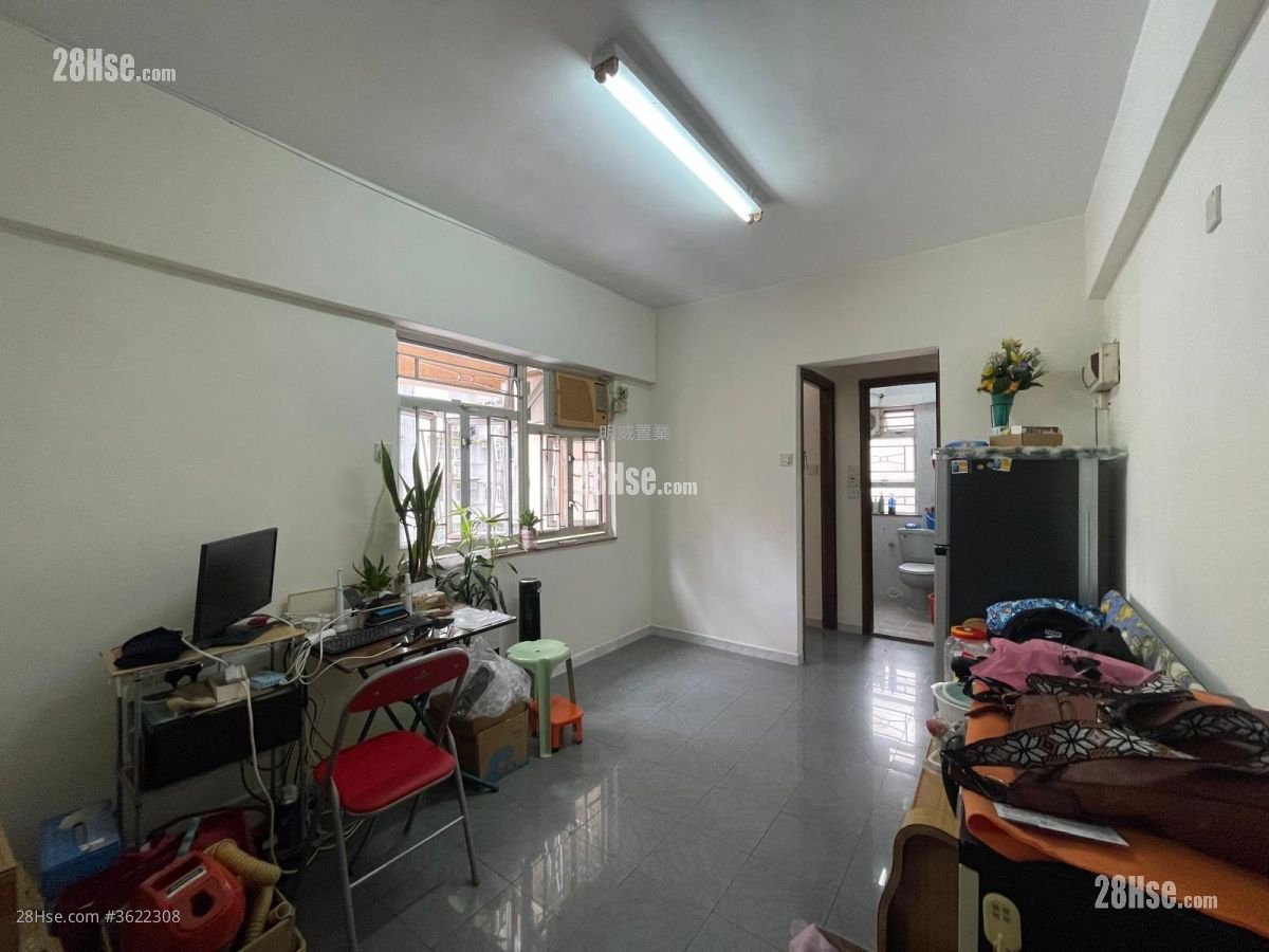 榮高樓 售盤 2 房 , 1 浴室 353 平方呎