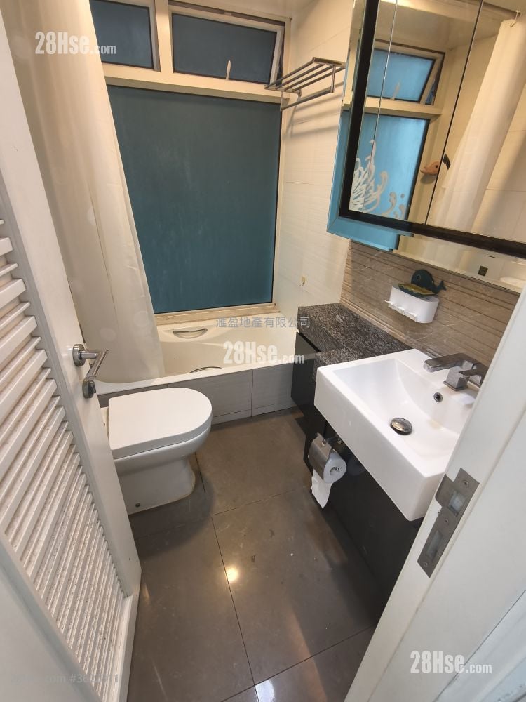 峻瀅 租盤 3 房 , 2 浴室 694 平方呎 峻瀅 租盤 3 房 , 2 浴室 694 平方呎