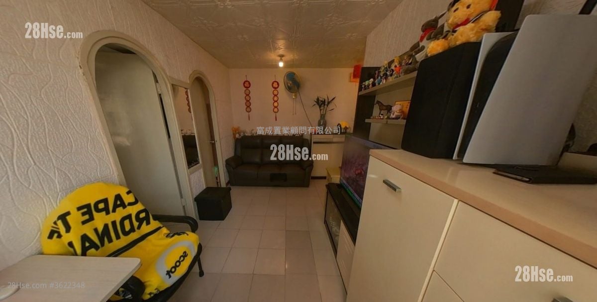 龍蟠苑 售盤 2 房 , 1 浴室 383 平方呎 龍蟠苑 售盤 2 房 , 1 浴室 383 平方呎