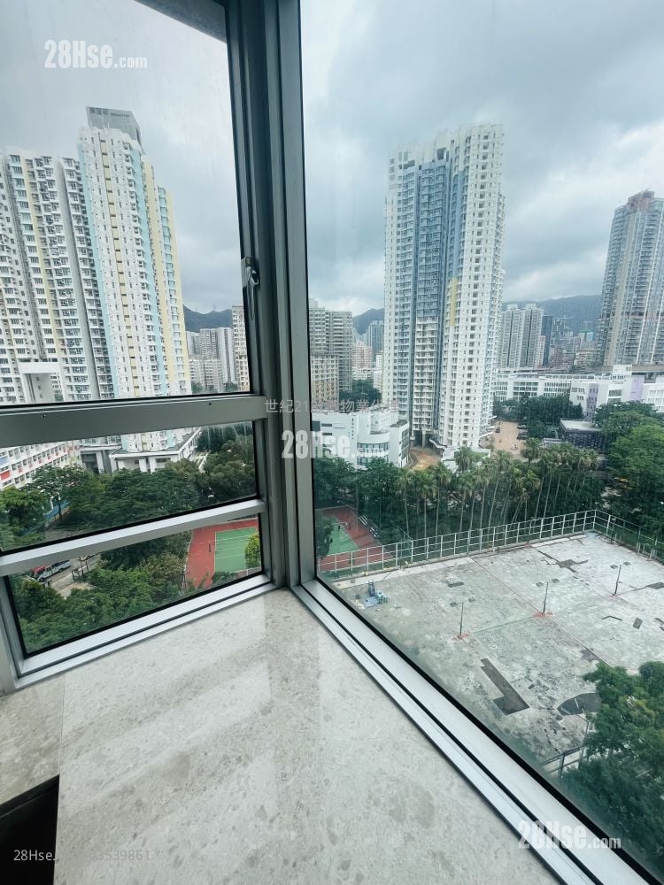 Le Billionnaire Rental 2 Bedrooms , 1 Bathroom 541 ft²