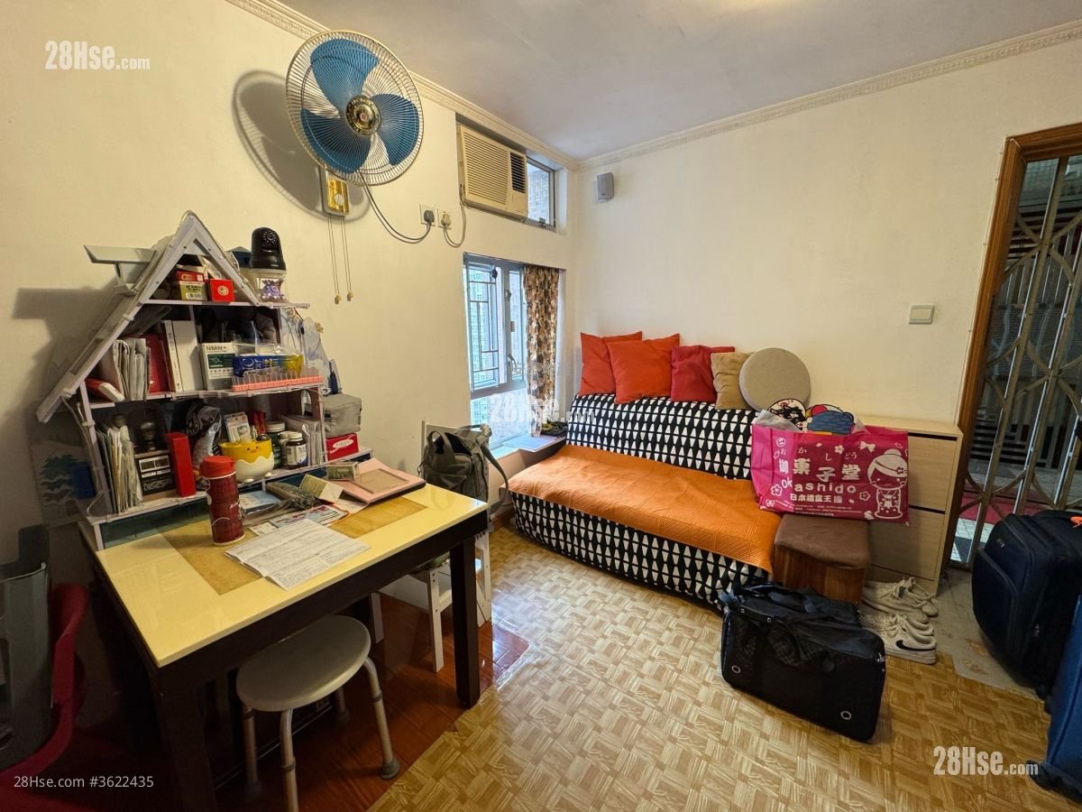 景林邨 售盘 2 房 , 1 浴室 397 平方尺