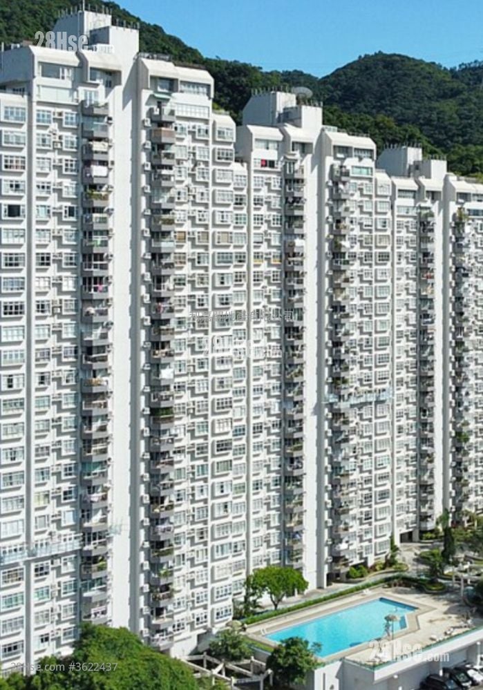 瑞峰花园 售盘 5+ 房 , 3 浴室 1,521 平方尺 瑞峰花园 售盘 5+ 房 , 3 浴室 1,521 平方尺