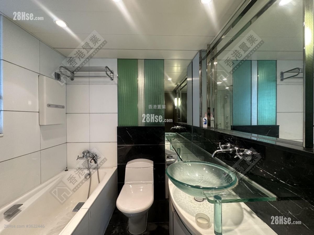 君临天下 售盘 3 房 , 2 浴室 1,062 平方尺 君临天下 售盘 3 房 , 2 浴室 1,062 平方尺