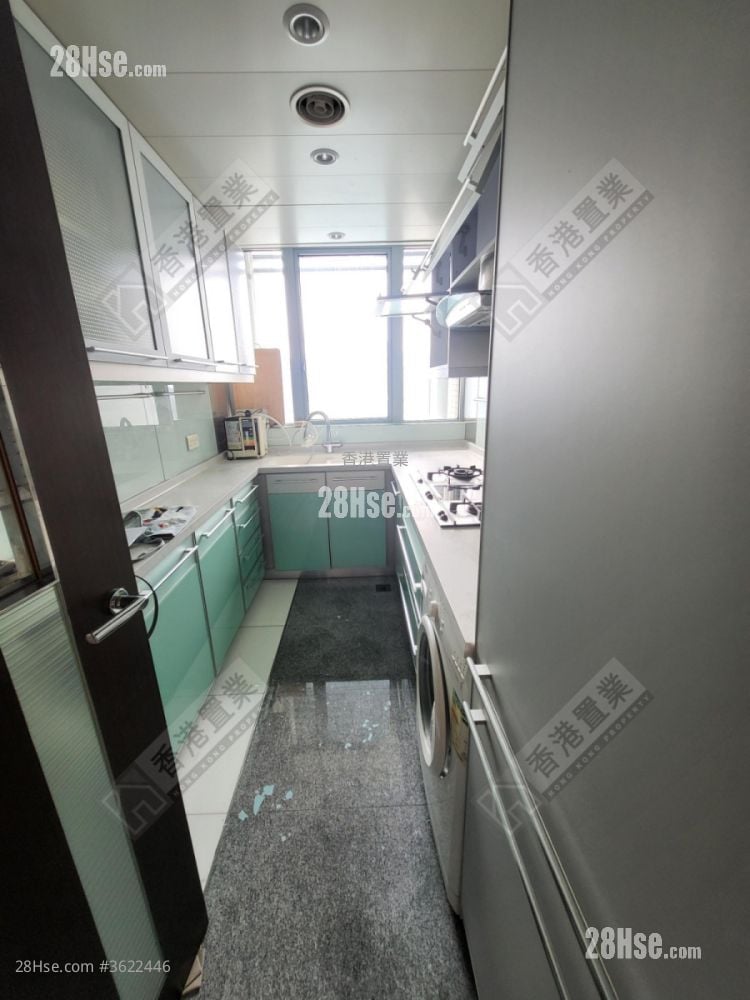 君临天下 售盘 3 房 , 2 浴室 1,062 平方尺 君临天下 售盘 3 房 , 2 浴室 1,062 平方尺