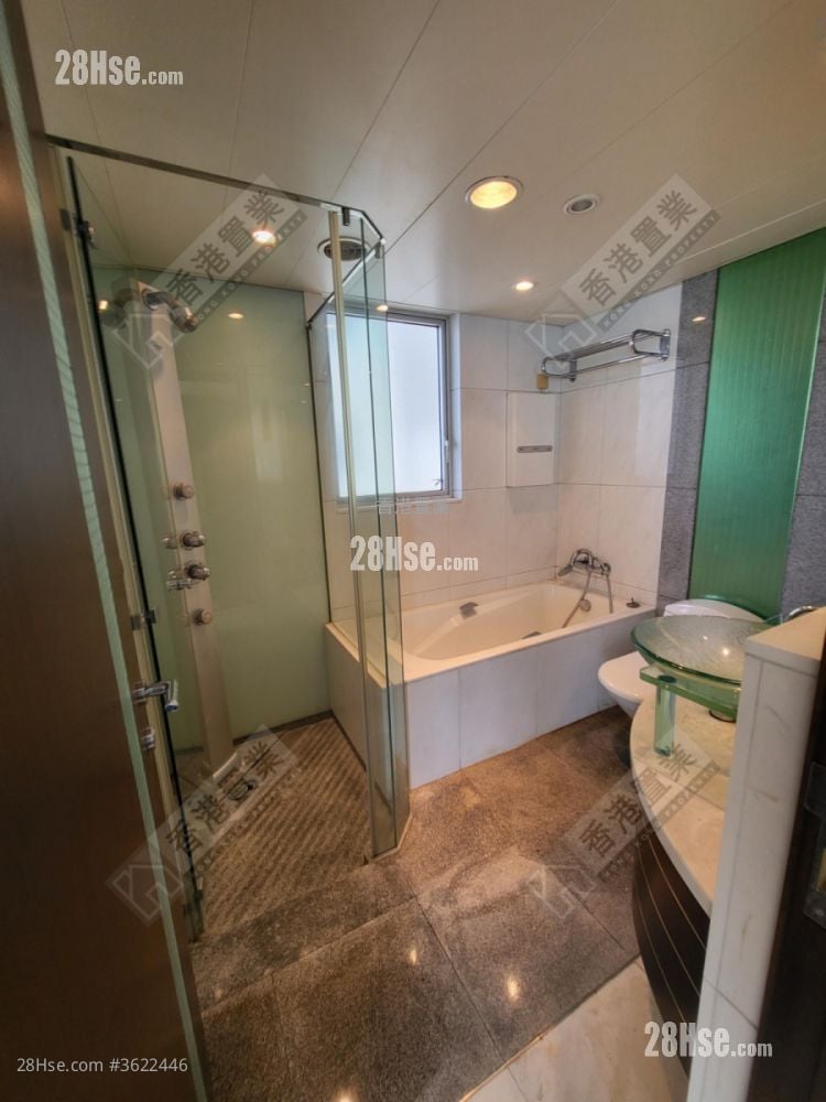 君临天下 售盘 3 房 , 2 浴室 1,062 平方尺 君临天下 售盘 3 房 , 2 浴室 1,062 平方尺