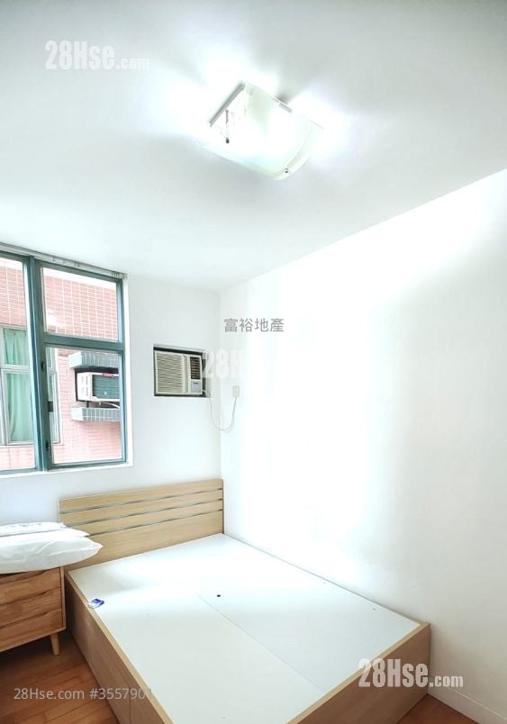 Queen's Terrace Rental 2 Bedrooms , 1 Bathroom 411 ft² Queen's Terrace Rental 2 Bedrooms , 1 Bathroom 411 ft²