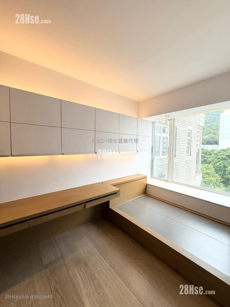 畢架山一號 租盤 4 房 , 3 浴室 1,495 平方呎 畢架山一號 租盤 4 房 , 3 浴室 1,495 平方呎