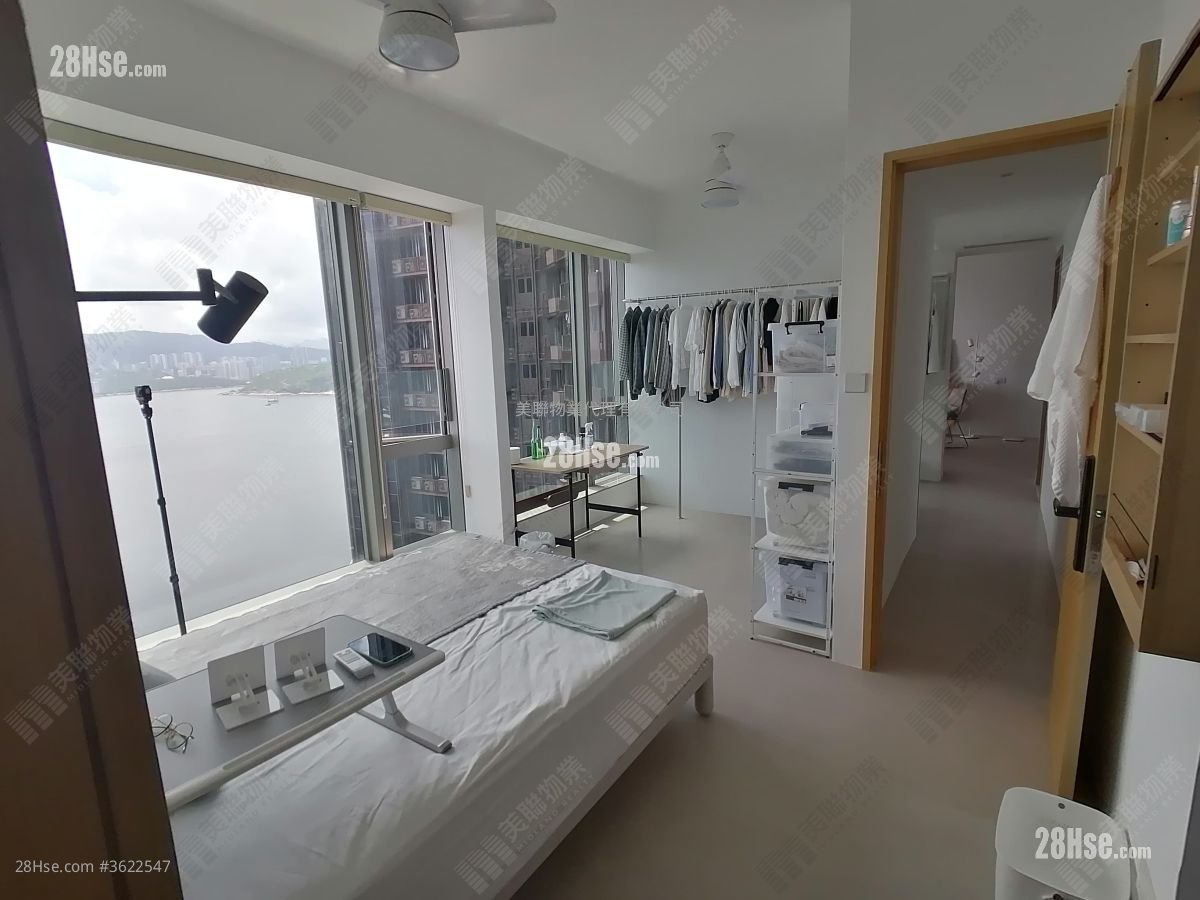 Ocean Marini Sell 4 Bedrooms , 3 Bathrooms 1,061 ft² Ocean Marini Sell 4 Bedrooms , 3 Bathrooms 1,061 ft²