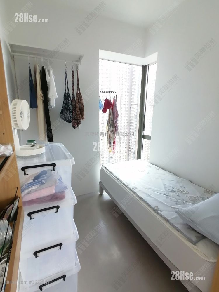 Ocean Marini Sell 4 Bedrooms , 3 Bathrooms 1,061 ft² Ocean Marini Sell 4 Bedrooms , 3 Bathrooms 1,061 ft²