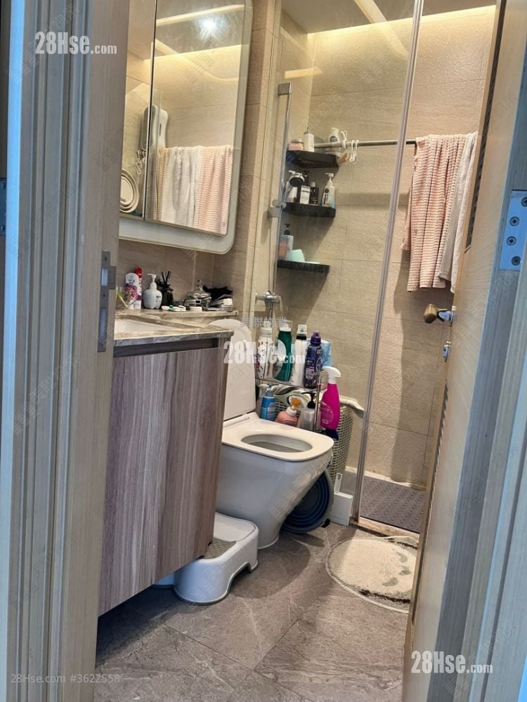 明翘汇 售盘 2 房 , 1 浴室 426 平方尺 明翘汇 售盘 2 房 , 1 浴室 426 平方尺