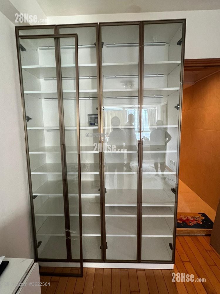 Queen's Terrace Rental 2 Bedrooms , 1 Bathroom 393 ft² Queen's Terrace Rental 2 Bedrooms , 1 Bathroom 393 ft²