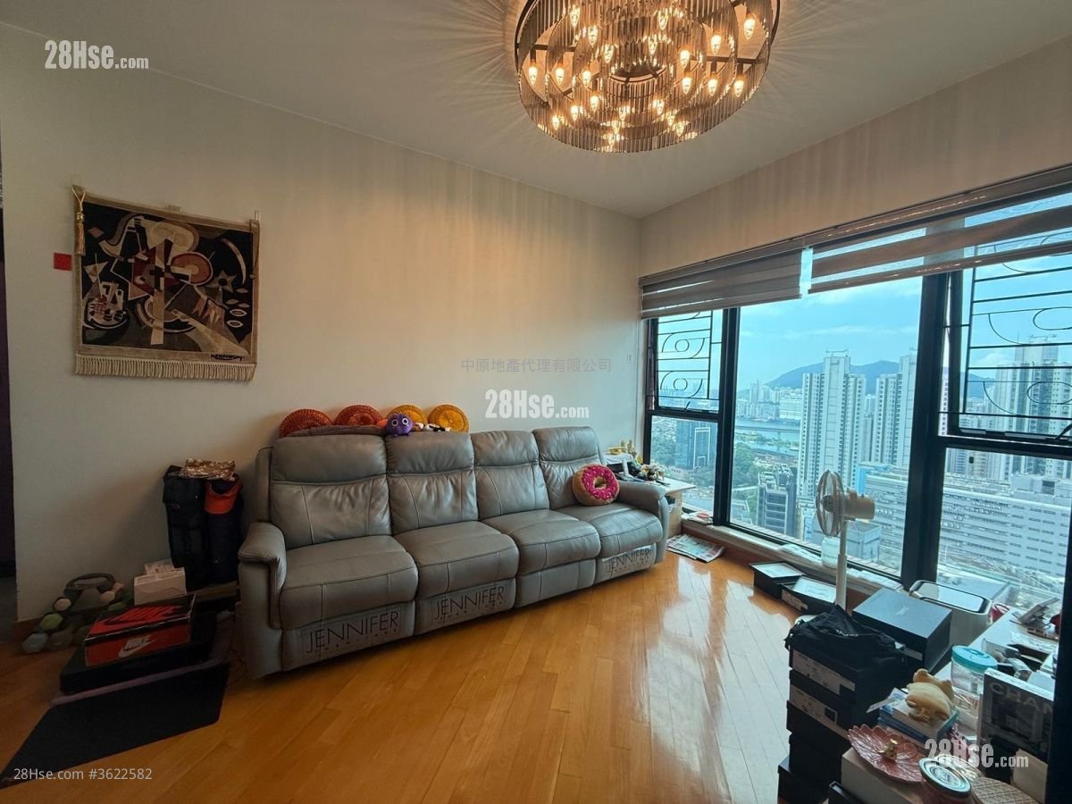 Chelsea Court Sell 3 Bedrooms , 2 Bathrooms 893 ft² Chelsea Court Sell 3 Bedrooms , 2 Bathrooms 893 ft²