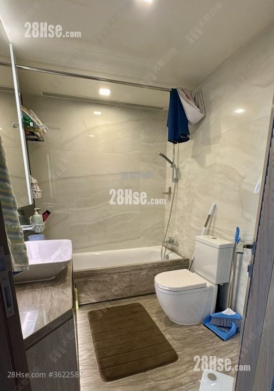 Ocean Pride Sell 2 Bedrooms , 1 Bathroom 530 ft² Ocean Pride Sell 2 Bedrooms , 1 Bathroom 530 ft²