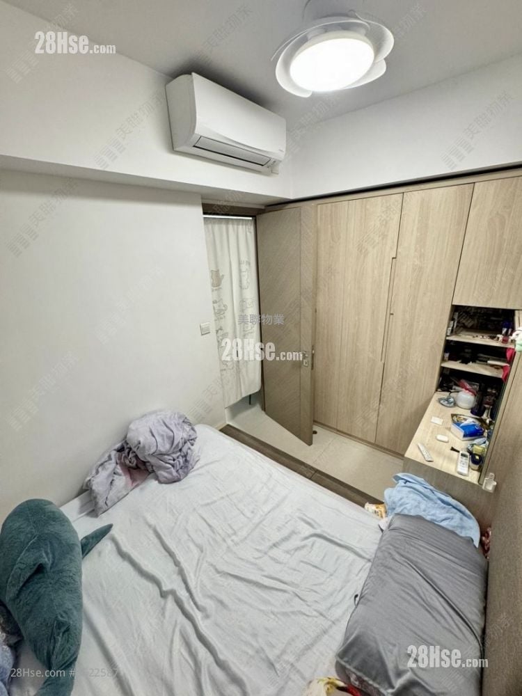 Ocean Pride Sell 2 Bedrooms , 1 Bathroom 530 ft² Ocean Pride Sell 2 Bedrooms , 1 Bathroom 530 ft²