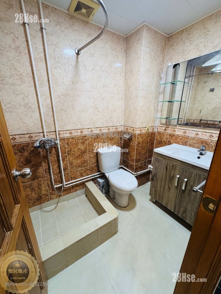 大水坑村 售盘 3 房 , 2 浴室 620 平方尺 大水坑村 售盘 3 房 , 2 浴室 620 平方尺