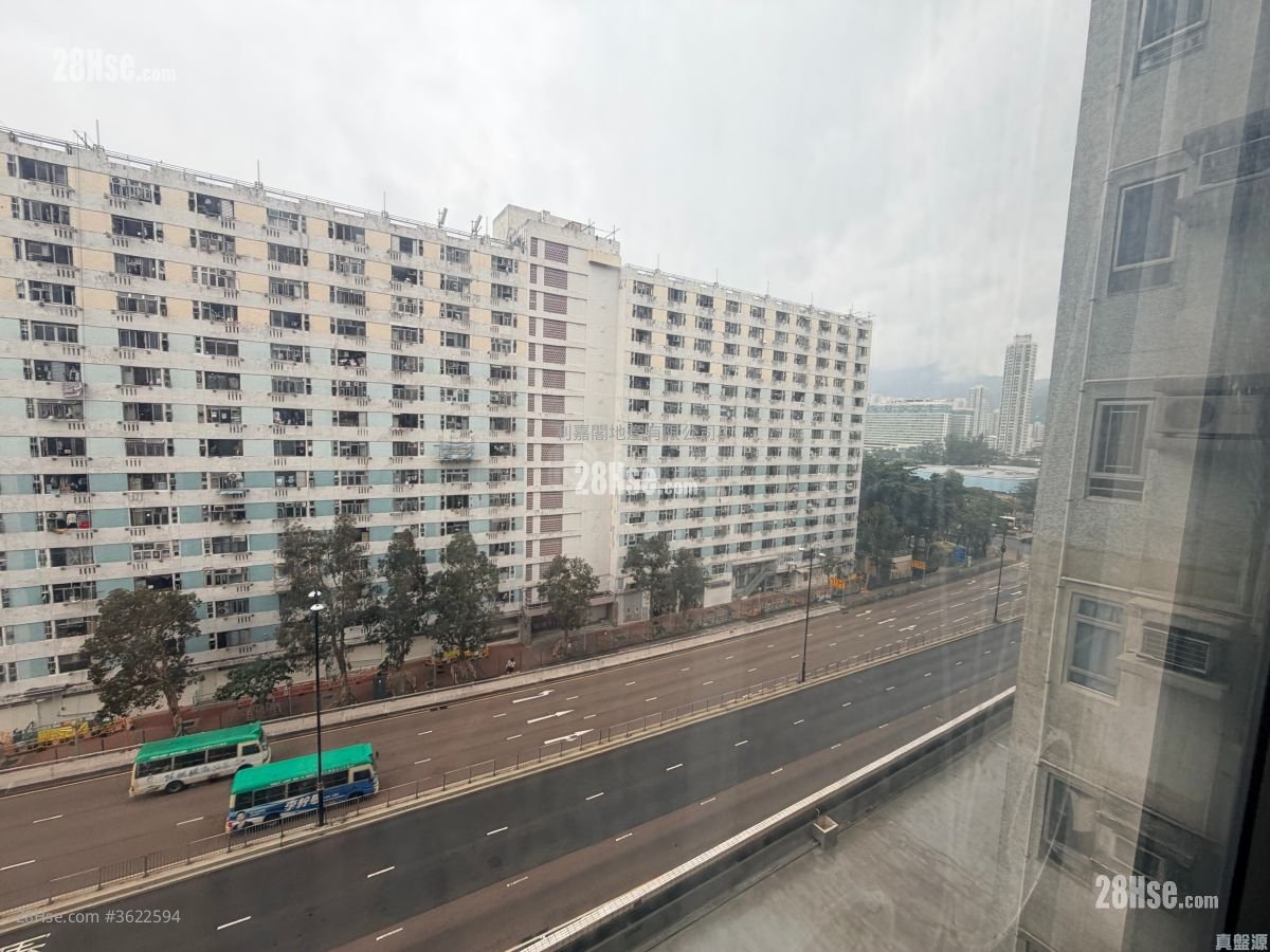 好运中心 售盘 1 房 334 平方尺 好运中心 售盘 1 房 334 平方尺