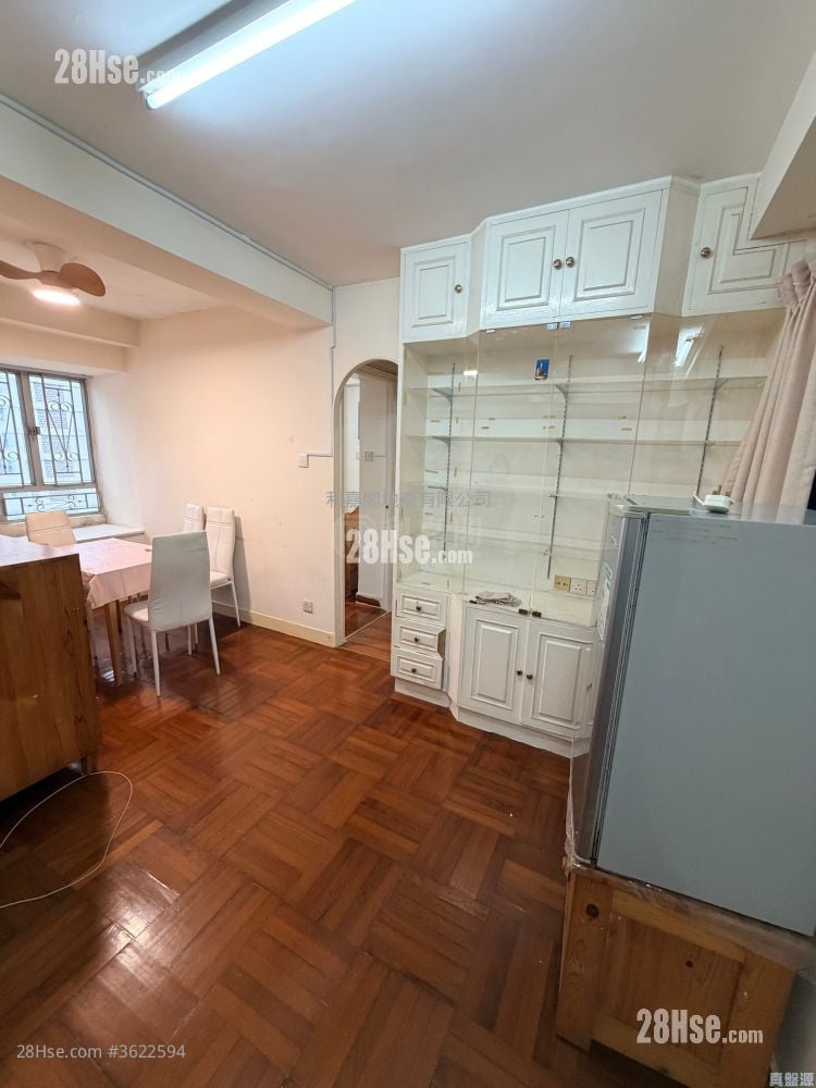 好运中心 售盘 1 房 334 平方尺 好运中心 售盘 1 房 334 平方尺