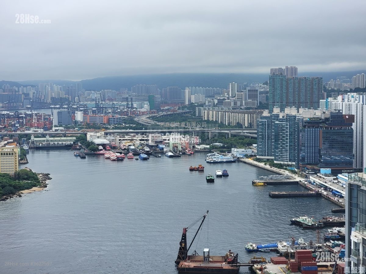 One Silversea Sell 3 Bedrooms 665 ft² One Silversea Sell 3 Bedrooms 665 ft²