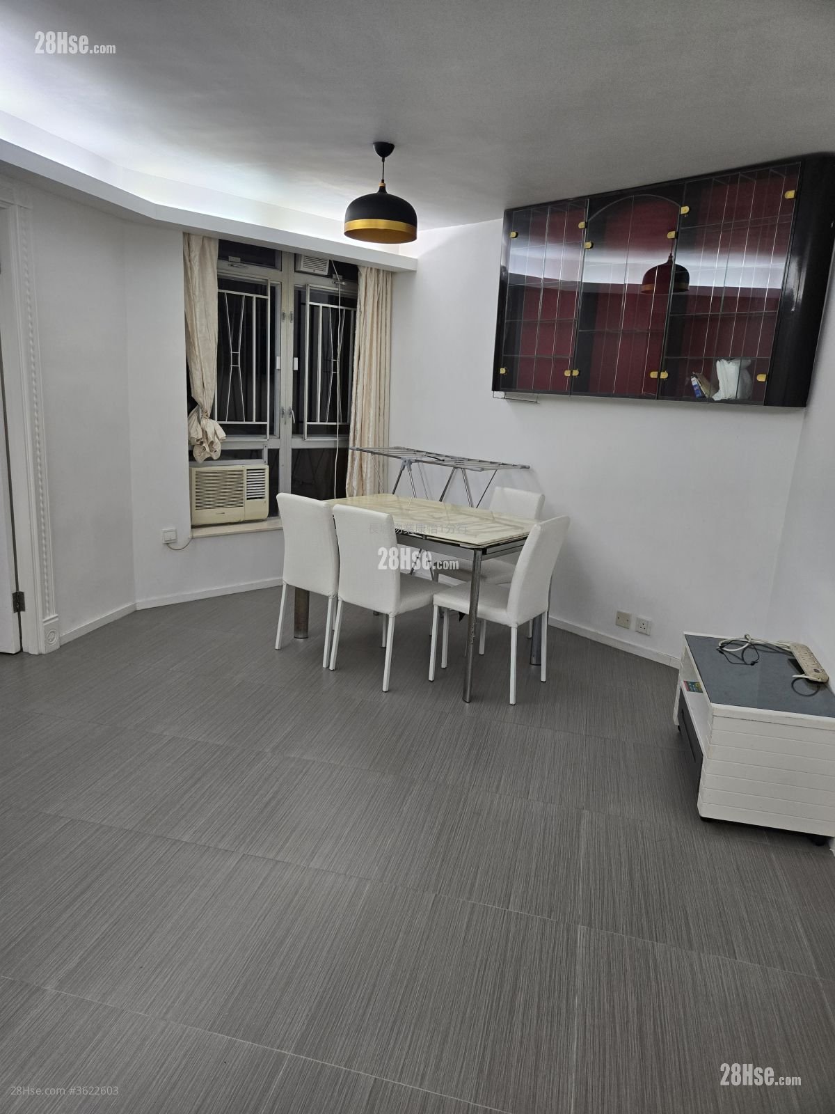 康山花園 租盤 3 房 , 1 浴室 592 平方呎 康山花園 租盤 3 房 , 1 浴室 592 平方呎