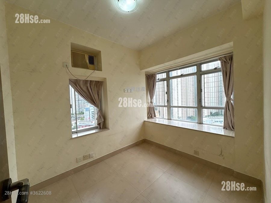 嘉湖山庄 售盘 3 房 551 平方尺 嘉湖山庄 售盘 3 房 551 平方尺