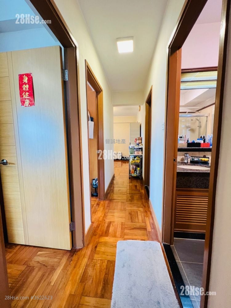 瑜翠園 售盤 3 房 , 1 浴室 686 平方呎 瑜翠園 售盤 3 房 , 1 浴室 686 平方呎