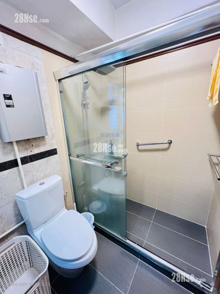 瑜翠園 售盤 3 房 , 1 浴室 686 平方呎 瑜翠園 售盤 3 房 , 1 浴室 686 平方呎