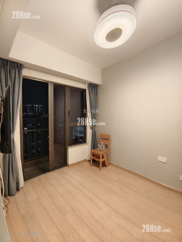 朗城滙 租盘 2 浴室 726 平方尺 朗城滙 租盘 2 浴室 726 平方尺