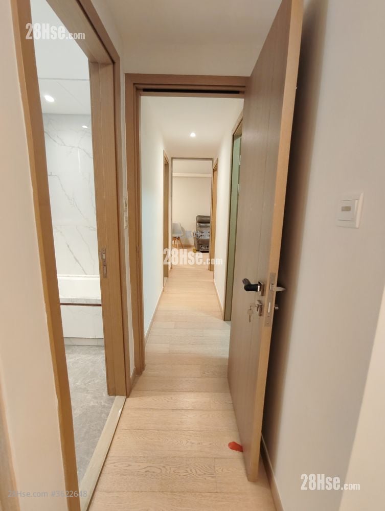 朗城滙 租盘 2 浴室 726 平方尺 朗城滙 租盘 2 浴室 726 平方尺