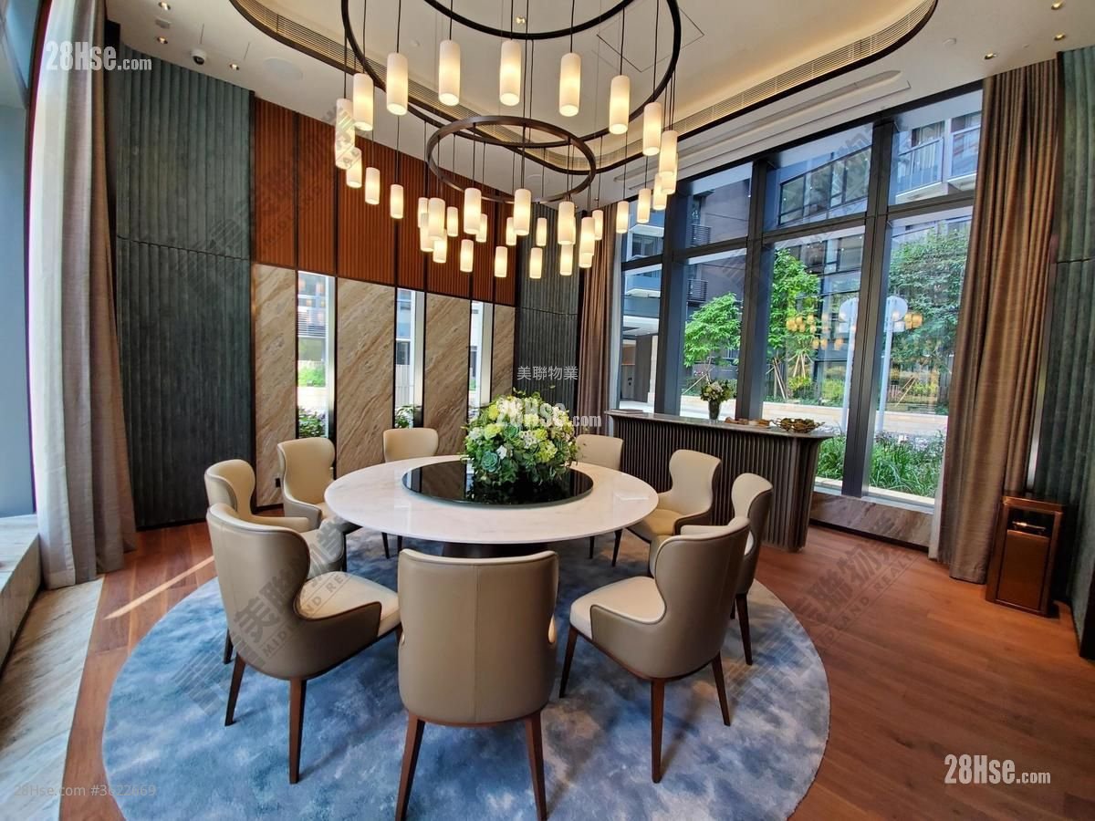 朗濤 售盤 2 房 566 平方呎 朗濤 售盤 2 房 566 平方呎