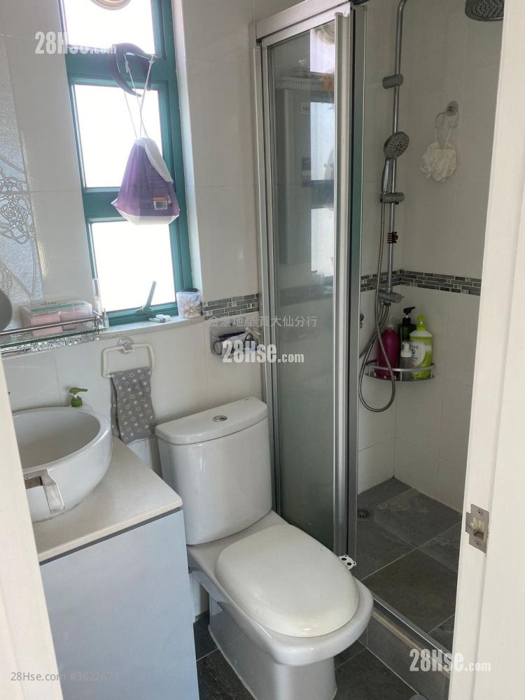 The Vista Sell 2 Bedrooms 302 ft² The Vista Sell 2 Bedrooms 302 ft²