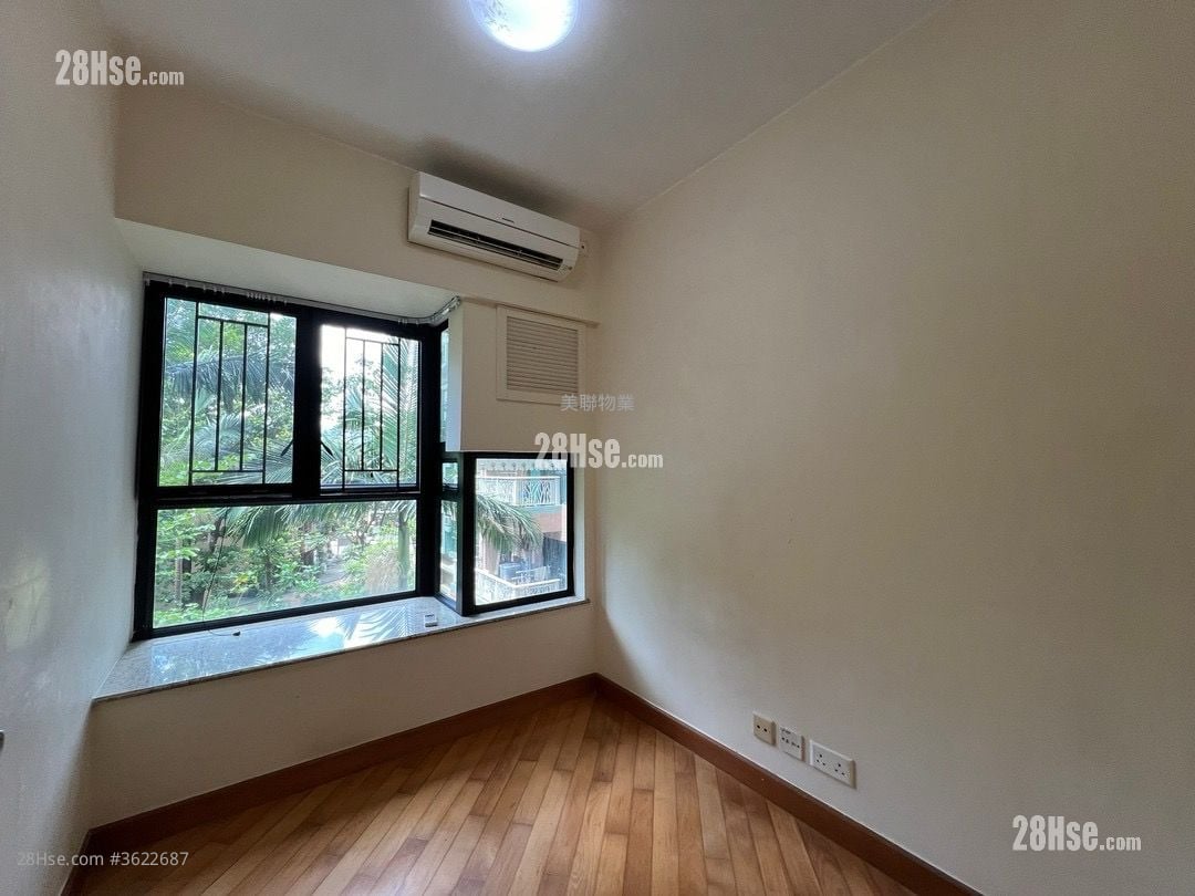 Park Island Sell 2 Bedrooms , 1 Bathroom 549 ft² Park Island Sell 2 Bedrooms , 1 Bathroom 549 ft²