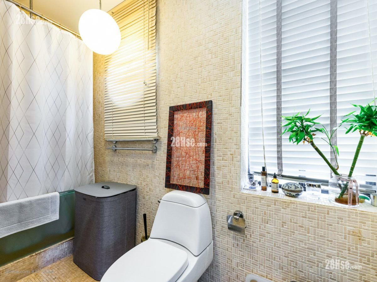 5-5A Wong Nai Chung Road Sell 1 Bedroom , 1 Bathroom 989 ft² 5-5A Wong Nai Chung Road Sell 1 Bedroom , 1 Bathroom 989 ft²