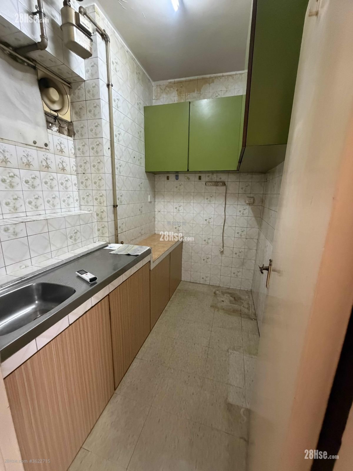 乐群大厦 售盘 2 房 , 1 浴室 412 平方尺 乐群大厦 售盘 2 房 , 1 浴室 412 平方尺