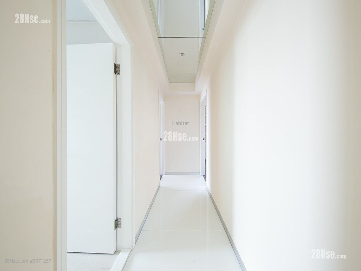 地利根德閣 售盤 3 房 , 3 浴室 2,429 平方呎 地利根德閣 售盤 3 房 , 3 浴室 2,429 平方呎