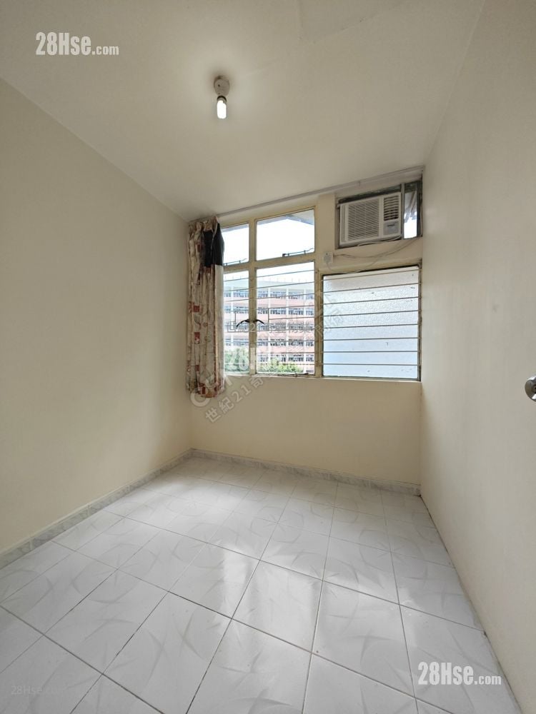 华明邨 租盘 2 房 , 1 浴室 443 平方尺 华明邨 租盘 2 房 , 1 浴室 443 平方尺