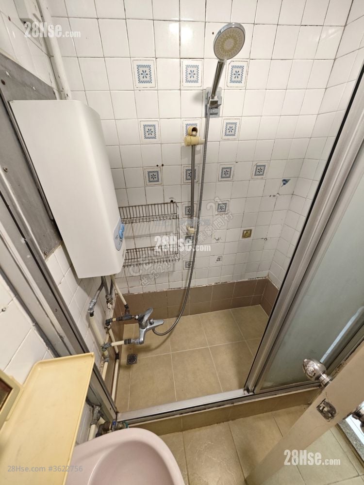 华明邨 租盘 2 房 , 1 浴室 443 平方尺 华明邨 租盘 2 房 , 1 浴室 443 平方尺