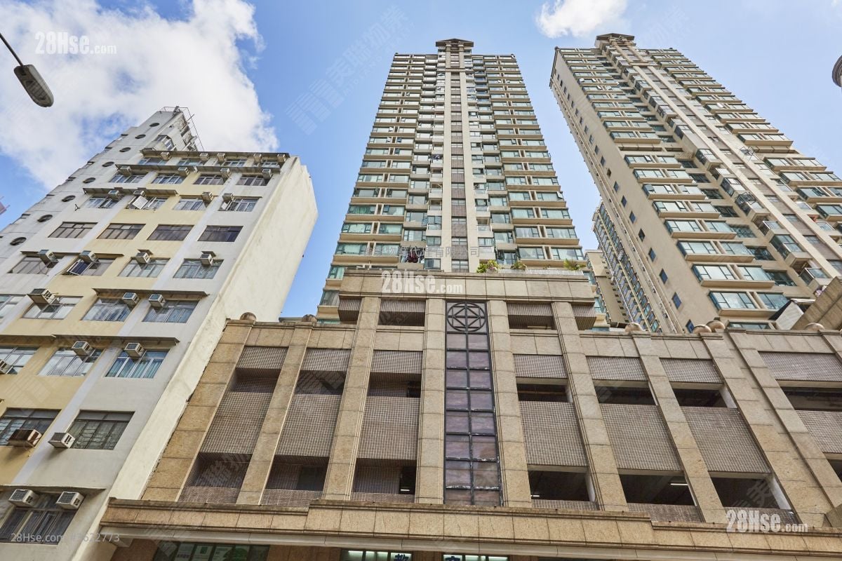 曉暉華庭 售盤 3 房 , 2 浴室 674 平方呎 曉暉華庭 售盤 3 房 , 2 浴室 674 平方呎