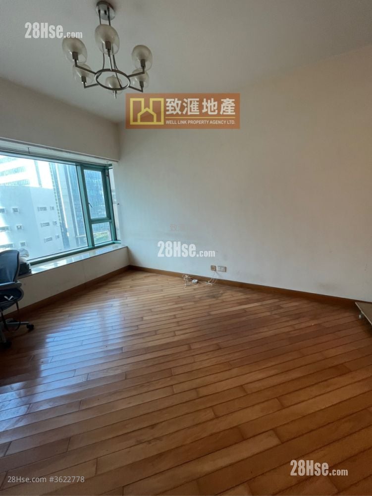 New Haven Sell 2 Bedrooms 603 ft²