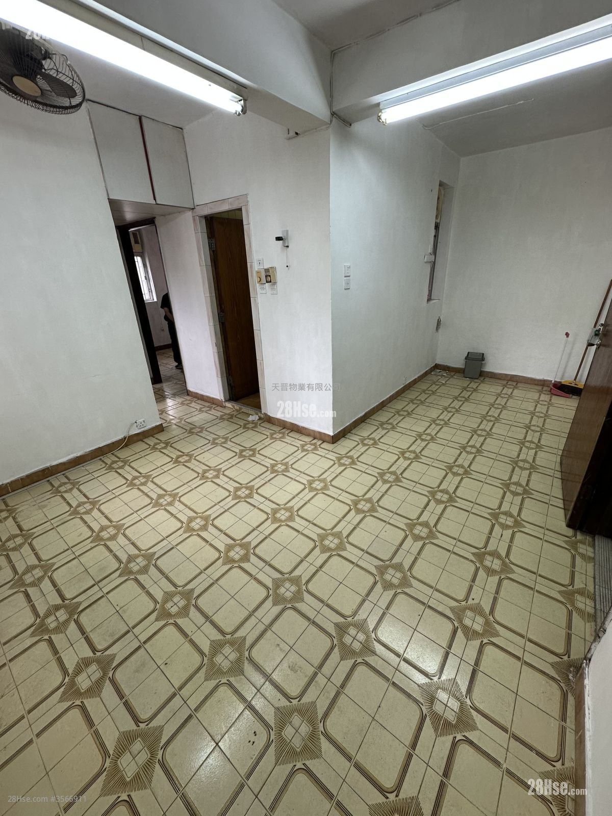 福年新楼 售盘 2 房 , 1 浴室 413 平方尺 福年新楼 售盘 2 房 , 1 浴室 413 平方尺