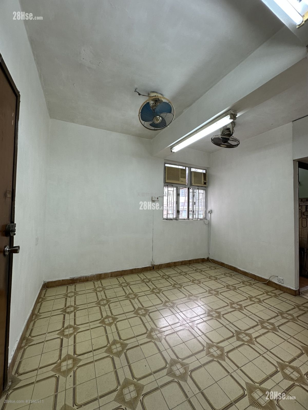 福年新楼 售盘 2 房 , 1 浴室 413 平方尺 福年新楼 售盘 2 房 , 1 浴室 413 平方尺