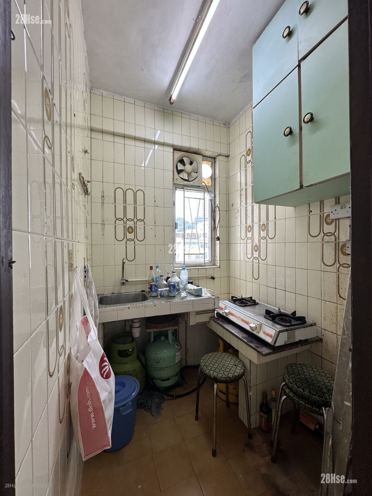 福年新楼 售盘 2 房 , 1 浴室 413 平方尺 福年新楼 售盘 2 房 , 1 浴室 413 平方尺