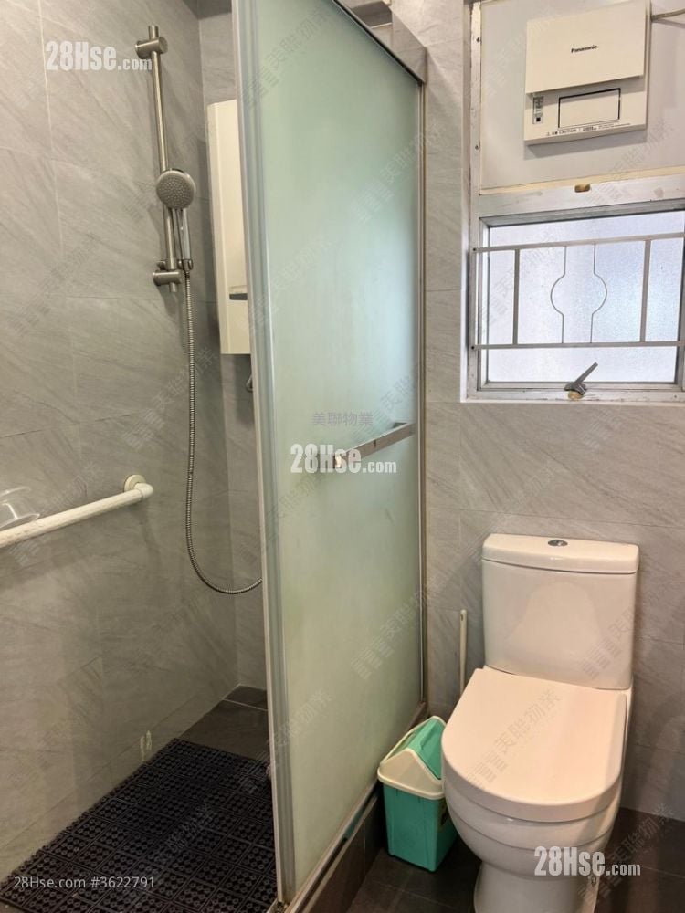 Uptown Plaza Sell 2 Bedrooms 489 ft² Uptown Plaza Sell 2 Bedrooms 489 ft²