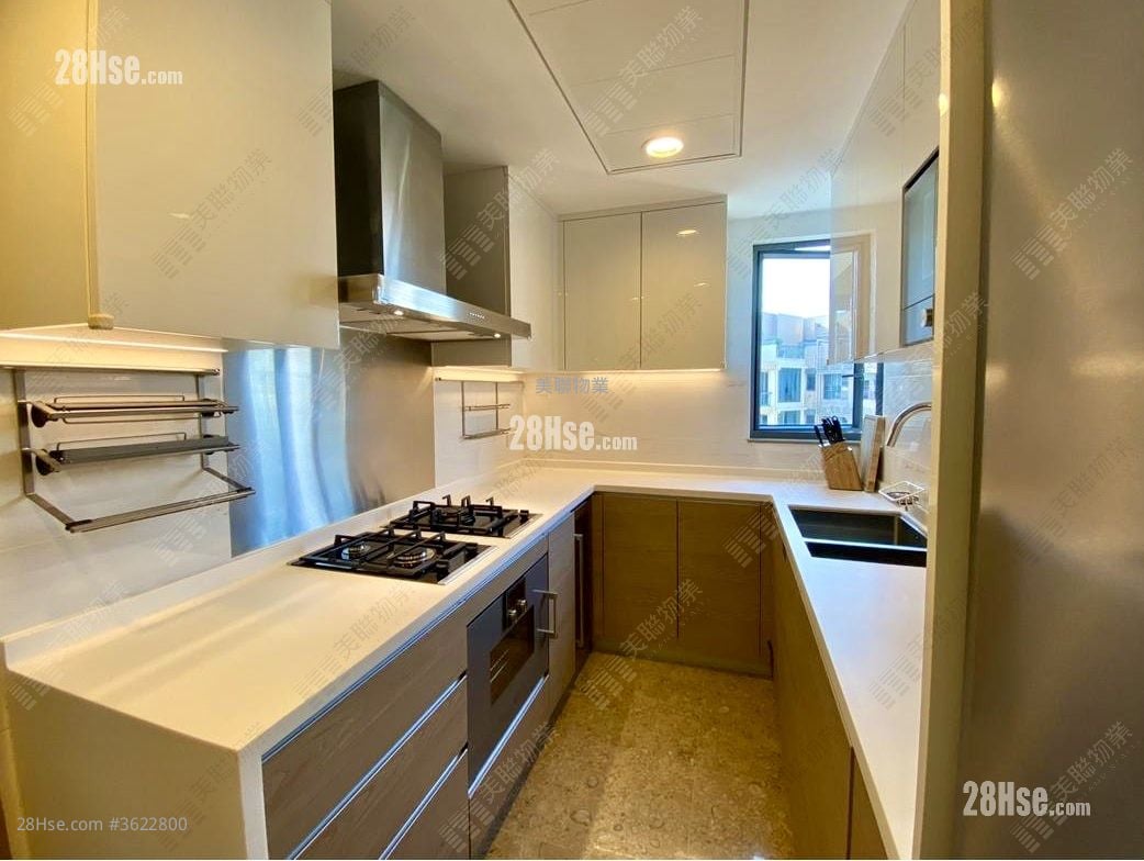 Seanorama Rental 4 Bedrooms , 4 Bathrooms 1,286 ft² Seanorama Rental 4 Bedrooms , 4 Bathrooms 1,286 ft²