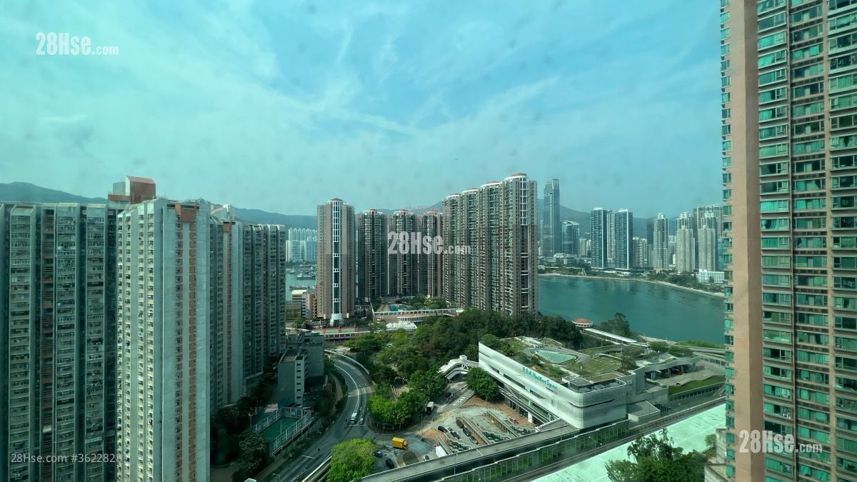 Tierra Verde Sell 3 Bedrooms , 2 Bathrooms 670 ft²