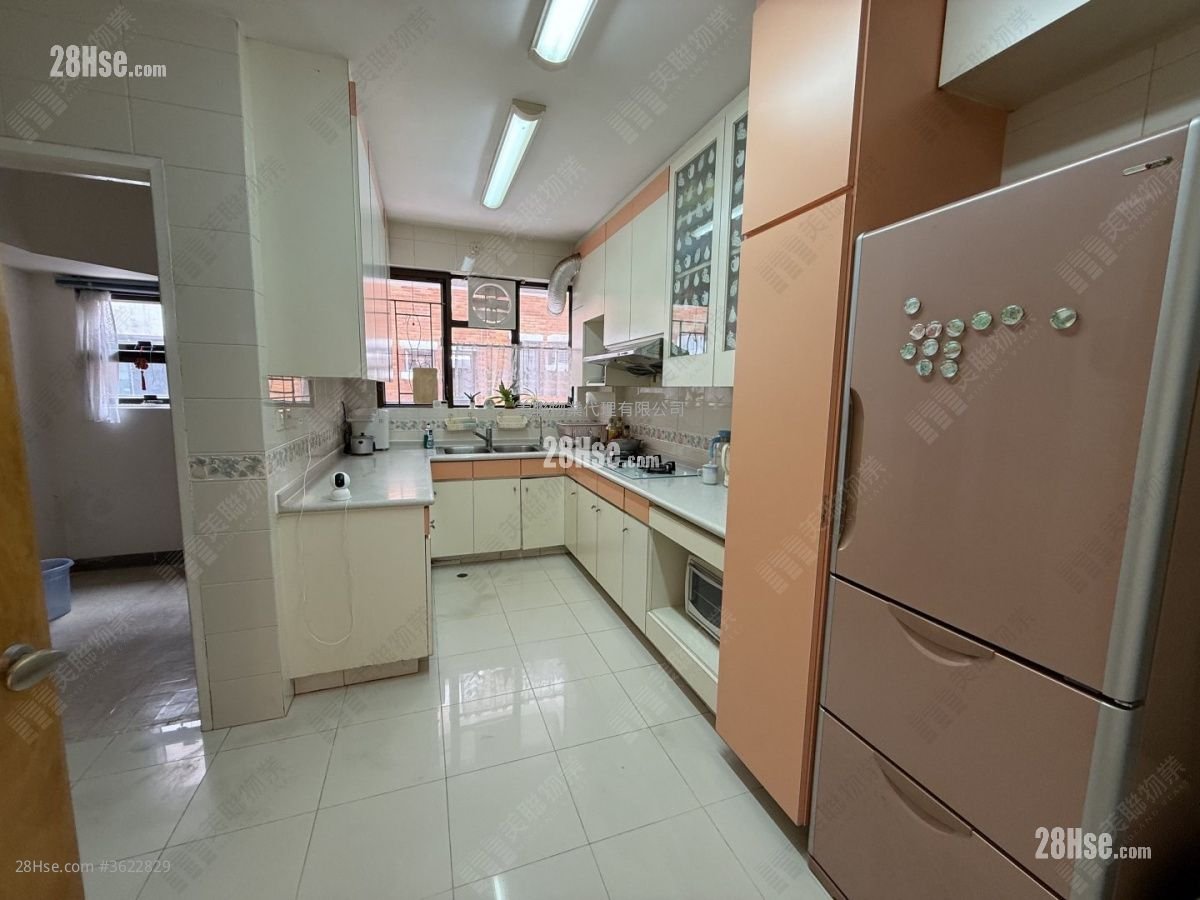 新德园 售盘 3 房 2,355 平方尺 新德园 售盘 3 房 2,355 平方尺