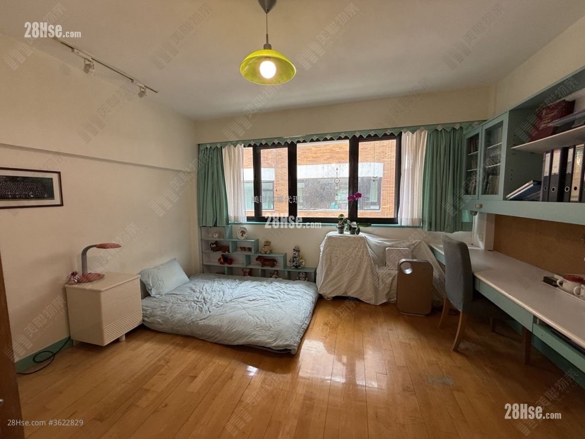 新德园 售盘 3 房 2,355 平方尺 新德园 售盘 3 房 2,355 平方尺