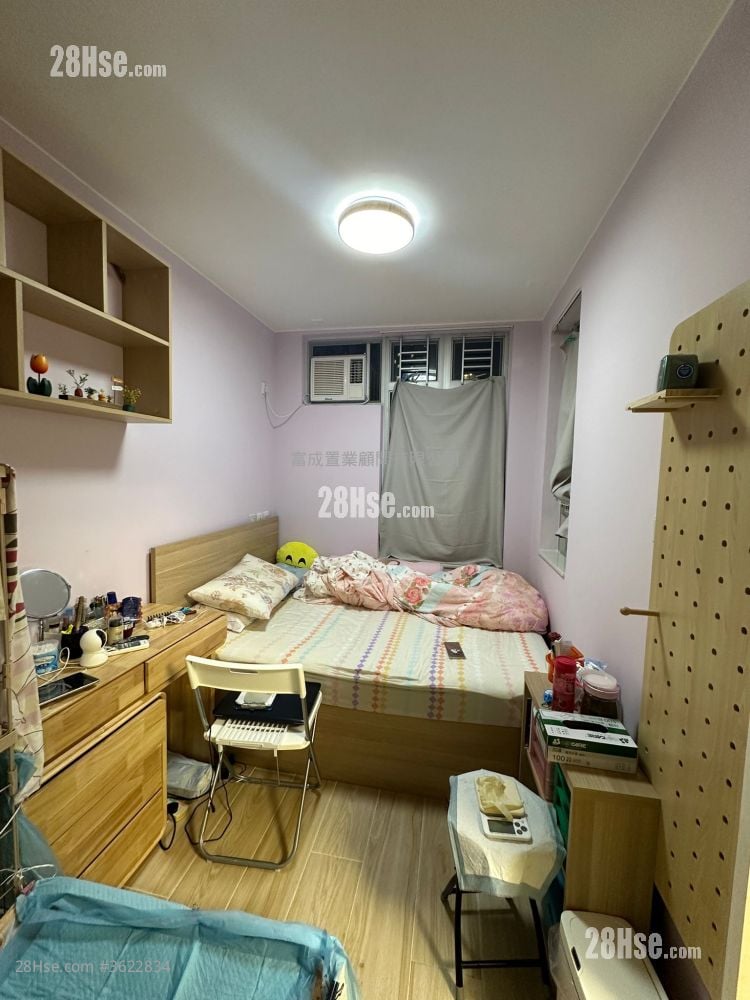 Lai Tsui Court Sell 450 ft² Lai Tsui Court Sell 450 ft²